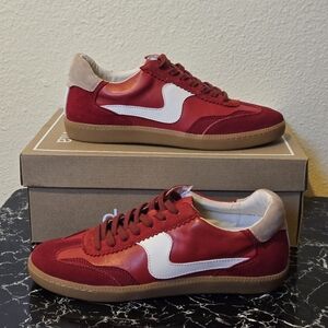 Dolce Vita Notice Crimson Suede Sneakers